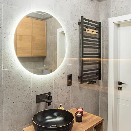 Rubin アパート ボルネ・スリノボ