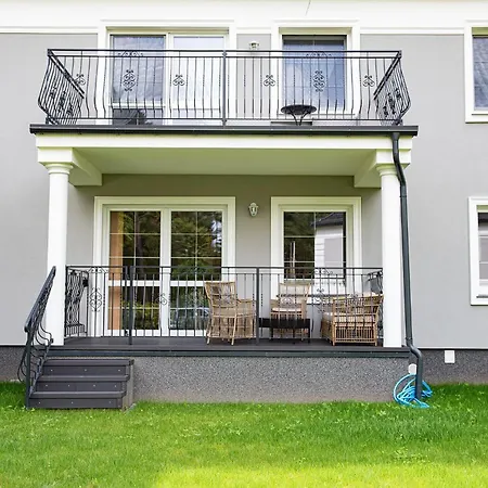 Rubin * ボルネ・スリノボ